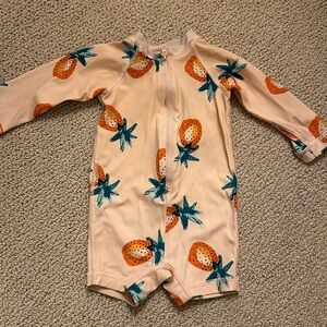 Hanna Anderson 6-12m rash guard